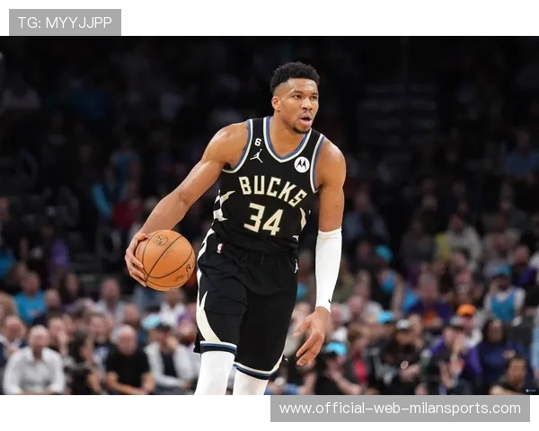 见义勇为！雄鹿队球星字母哥受伤背后的故事，雄鹿球星字母哥全名