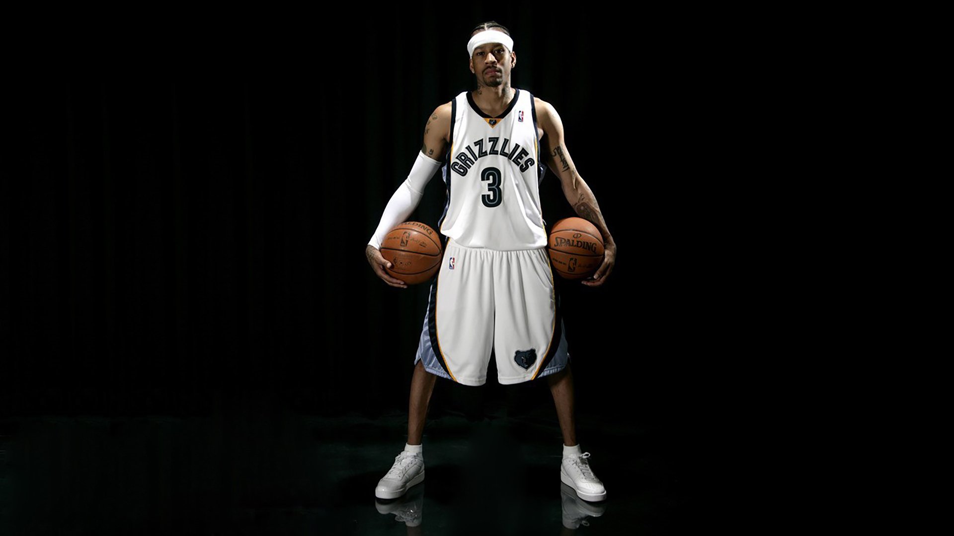 教练是否在赛前根据数据模型制定多套进攻预案,在比赛中,教练员会根据现场比赛的变化